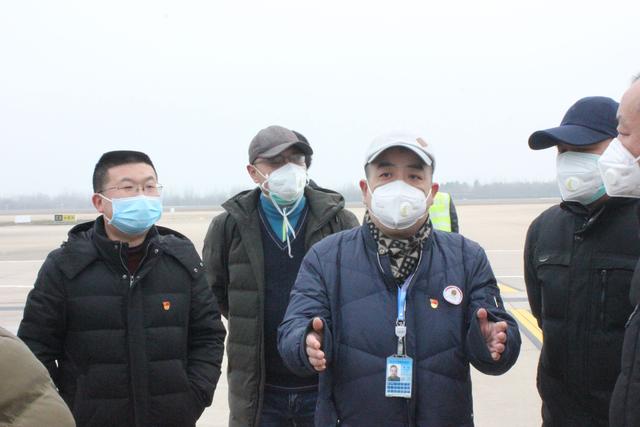 湖北公路客运集团股份有限公司第八运输公司副经理郑彤：援汉医护的纸尿裤催人泪下