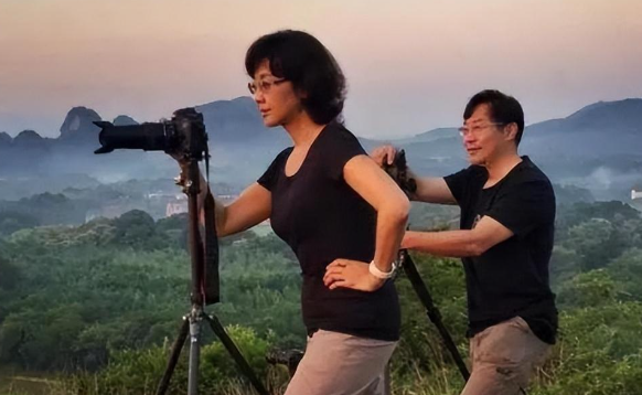 朱琳：嫁给圈外丈夫，结婚43年无儿无女，72岁风采依旧