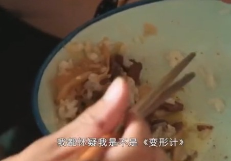 刘一鸣：变形计中最猛“干饭王”，嗦面3碗起步，变形结束胖14斤