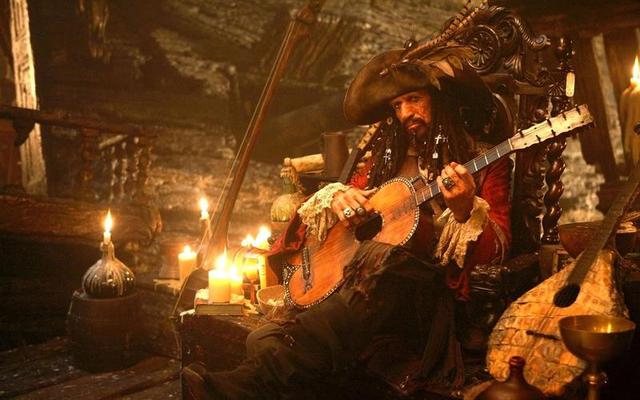 杰克船长：约翰尼·德普的精彩诠释，塑造了最具魅力的海盗角色