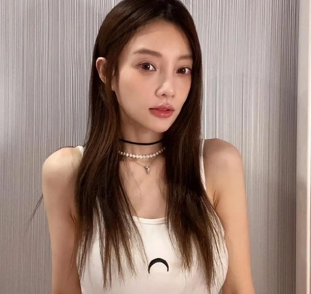 做头发事件7年后，李小璐与PGOne现状令人意外，网友：贾乃亮亏了