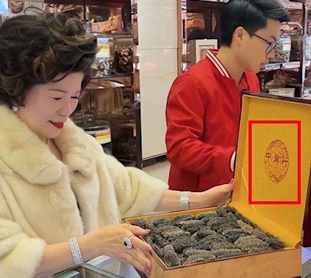 鲍鱼家姐：全网最壕贵妇，浑身装扮抵一栋楼，有何实力能碾压Cici