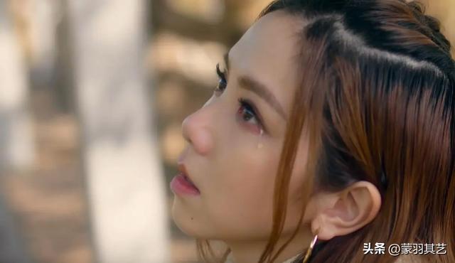 邓紫棋改名歌莉雅？明星解约的代价有多大？不只收回艺名这么简单