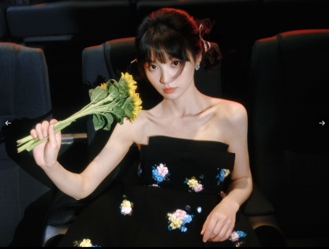 【超甜动图】从屏幕里跳出的“生图公主”：田曦薇狂欢治愈你！