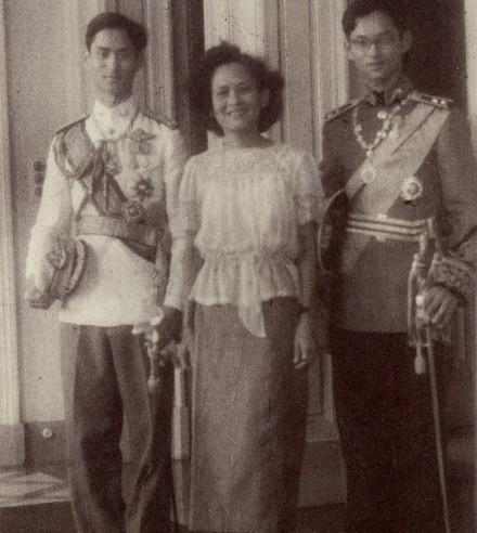 泰王的奶奶：祖籍广东潮汕，17岁就明艳动人，将美貌基因带进王室