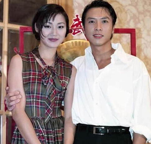 亚视30年最幸福夫妻档,米雪、万绮雯、陈秀雯等,你记得几对?