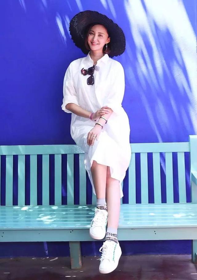 袁弘视频电话张歆艺秀恩爱，《旅途的花样》周六启航