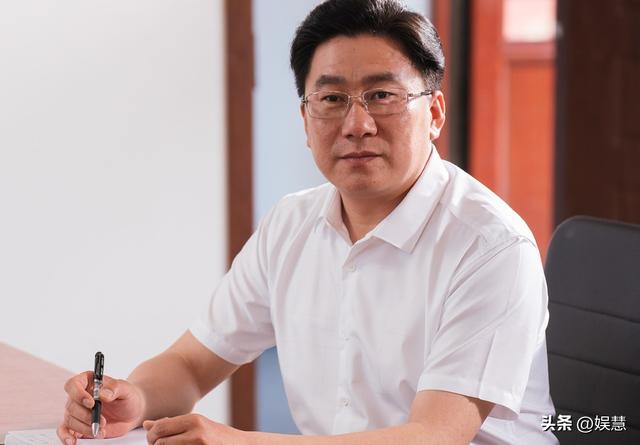 《乡村爱情17》谢氏集团成立,白清明担任董事长,谢广坤当众发飙