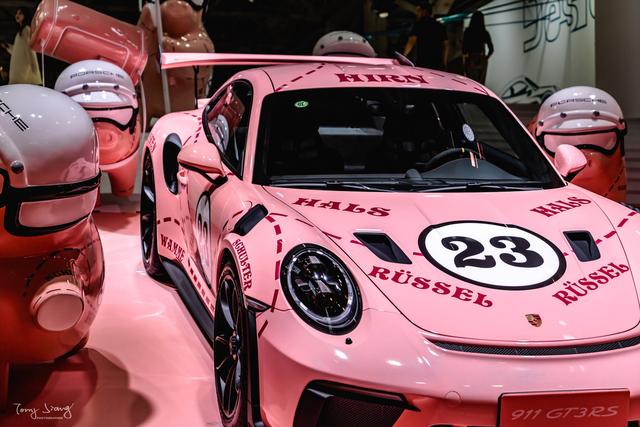 图虫人文摄影:粉红猪