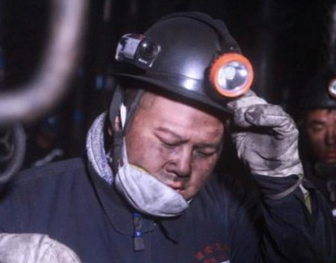 岳云鹏登上外文报刊 发微博求翻译 段子手齐聚微博下