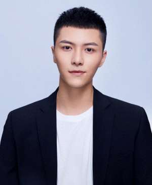 有言在仙(土生土长的四川内江籍演员，知名度前十名)