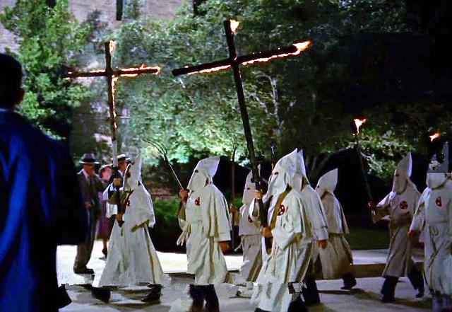 美国3K党为什么会被黑手党给消灭？探秘两个犯罪组织的前生今世