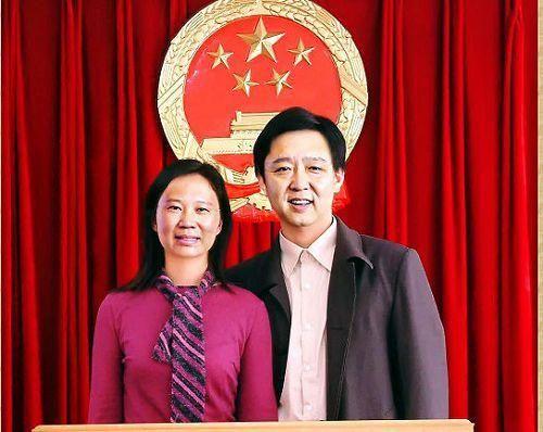 10年前,7位演员陆续退出德云社,郭德纲快挺不住时,于谦发话了