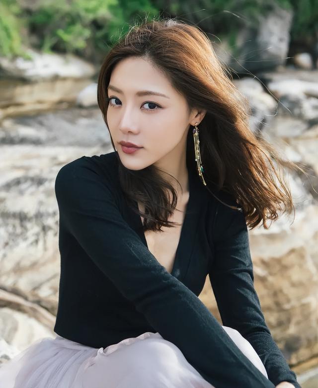 土生土长的四川内江籍演员，知名度前十名！