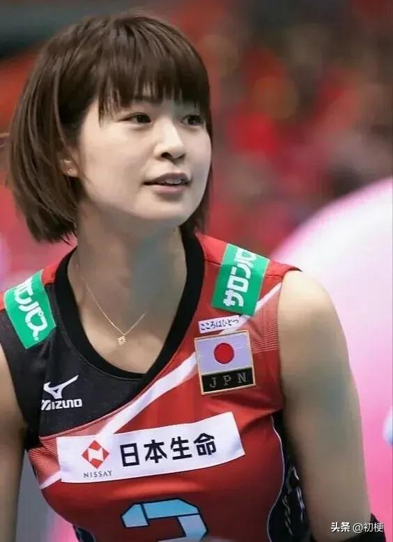 日本女排?木村纱织,公开泳装照,晒大腿,球迷赞身材好