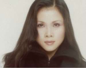 田震摔话筒(20年前，“田震怒摔话筒”事件始末：她与那英之间有什么仇？)