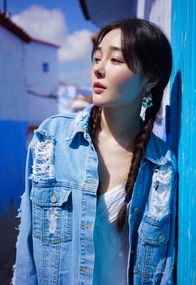 被金庸先生盛赞像香香公主,在《风声》出演何剪烛,她有多美?