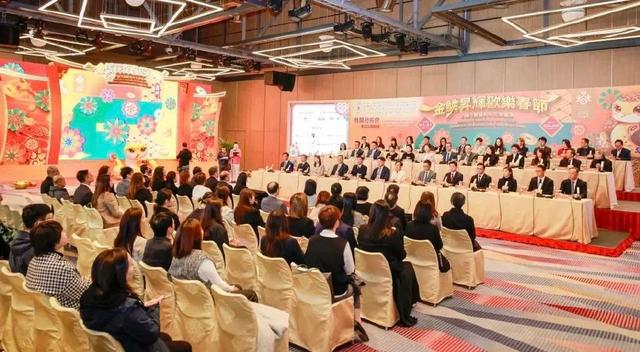 年初三及正月十一花车巡游喜迎蛇年 “欢乐春节”系列活动展“旅游＋盛事”多元魅力