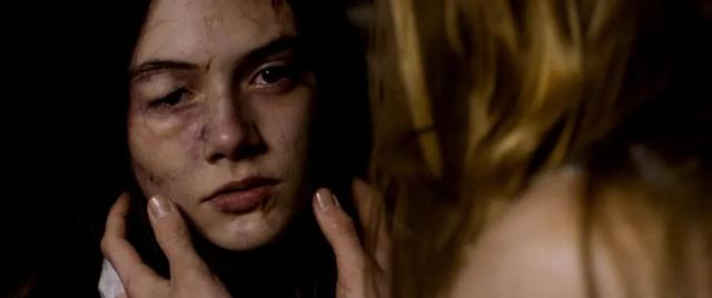 《噩梦娃娃屋》，做好心理准备，这片太窒息，太过瘾