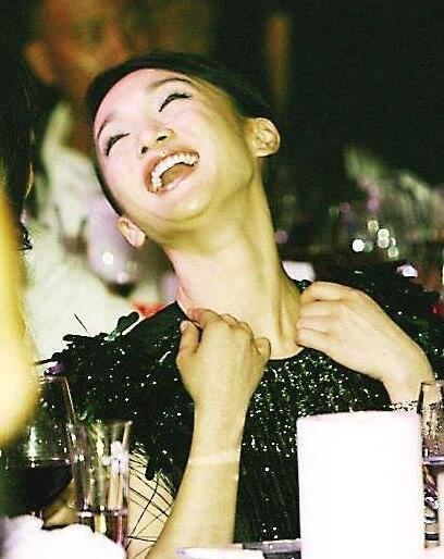 周迅说：李亚鹏满足了我对男人所有的幻想，但没想是一场“劫难”