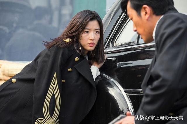 盘点电影中的十大性感女特工，不只是魅惑