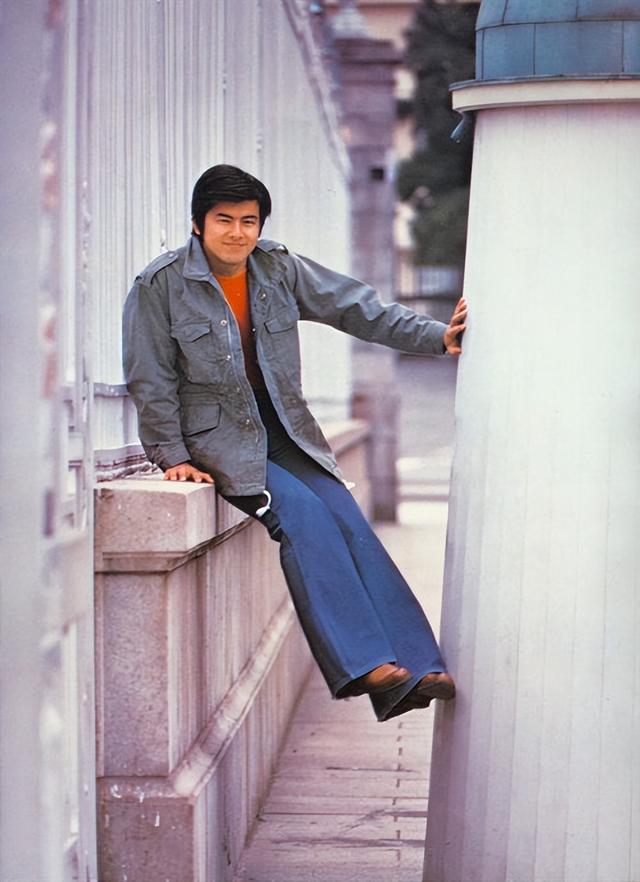 童话般的爱情：三浦友和守护山口百惠43年，从来不跟她吵架