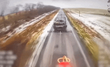 台湾购买地表最强坦克M1，考虑过草莓兵装填手的感受吗？