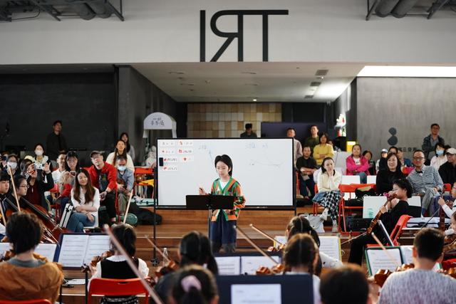 上海交响乐团重奏体验营：72个琴童，2个月，一起玩音乐