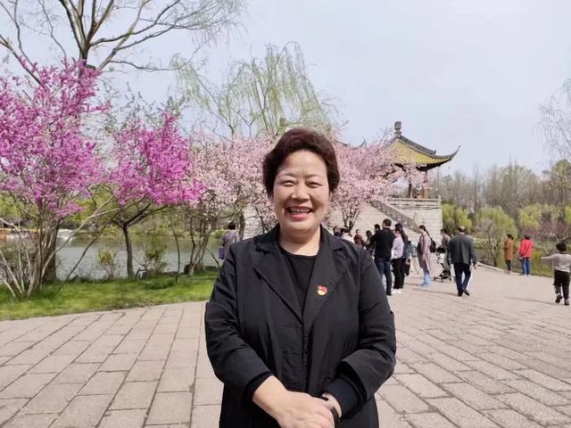 诗坛佳话｜​龚红：春风惠我