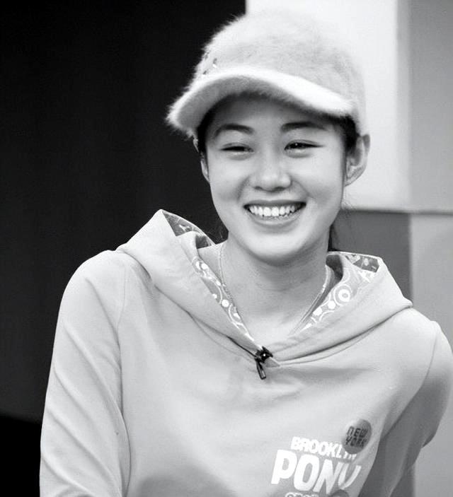 演员毕畅：被赵本山养了11年，最后悔的就是嫁给了被判14年的前夫