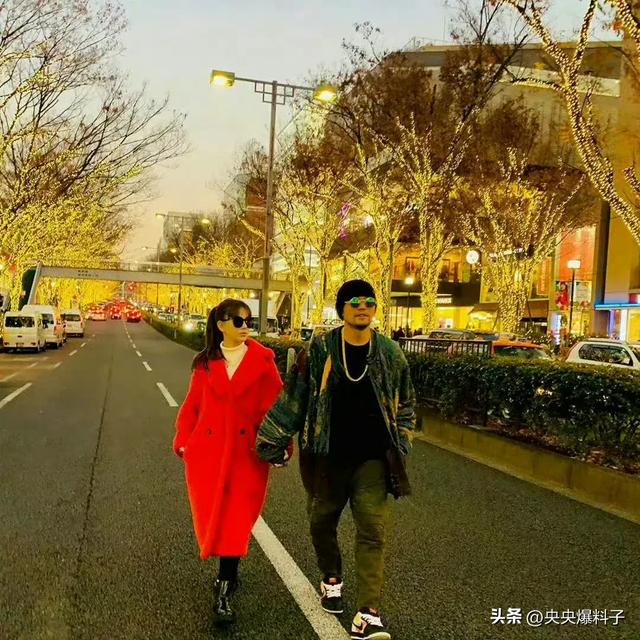 周杰伦46岁喜迎生日，与昆凌共庆结婚十周年，甜蜜如初震撼娱乐圈