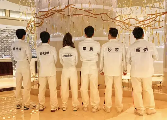 陪吃孕妇餐？跑男郑恺比沙溢还胖，身高1米72体重超77公斤