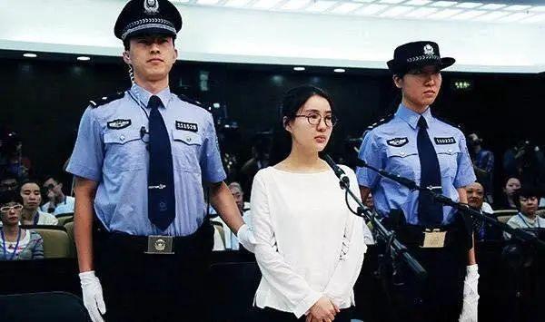 网红鼻祖怒斥是负心汉！“千锤百炼”的黄景瑜要凉凉？