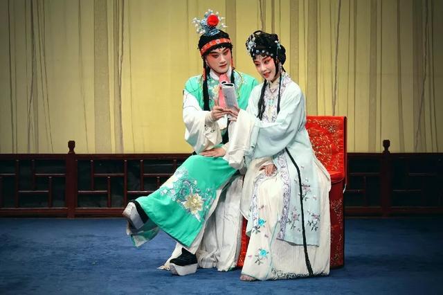 金秋经典∣年末压轴戏，终于轮到我上场