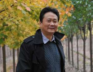 徐风(读书｜壶的包浆，也是人的包浆——徐风长篇新作《包浆》，以小说笔法为紫砂立传)