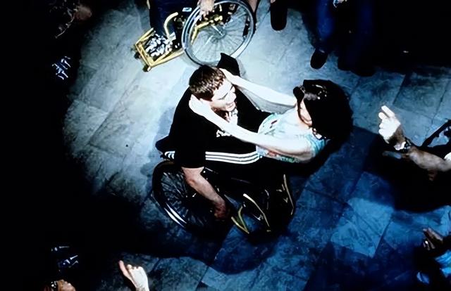 推荐7部西班牙大尺度电影,每一部颜色程度都是10颗星