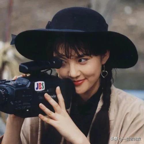 廉晶雅迎来52岁生日 新作与影帝黄政民合作 天桥风云惊艳众生