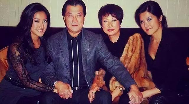 邓光荣：与霍英东平起平坐，和向华强硬刚，却在王家卫身上栽跟头