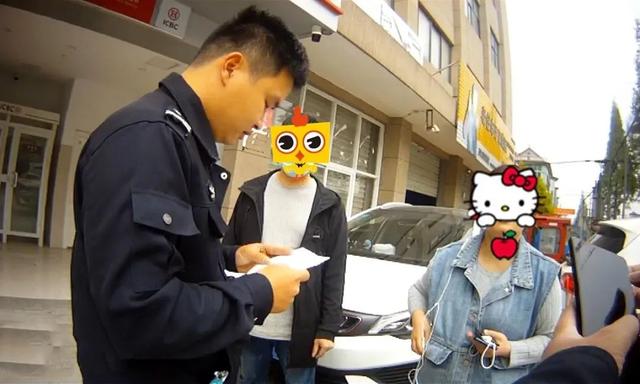 海宁一对20出头小夫妻，妻子不听劝，丈夫报警，警察竟说“是真爱”……