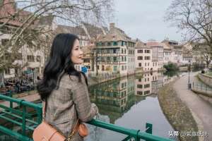 美丽的小姨(漂亮的小姨（小小说）)