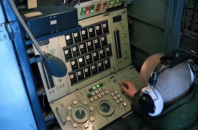 俄罗斯幽灵电台，40年不断发送信号，神秘“单词”到底在说什么？