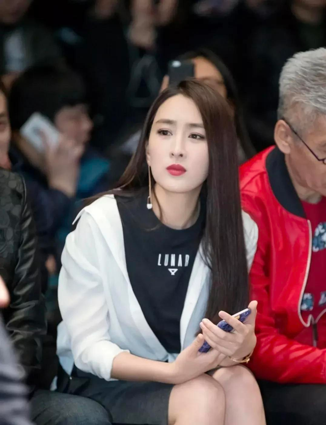 15位中国80后美女明星,个个美的不可方物,有没有你心动的女神?