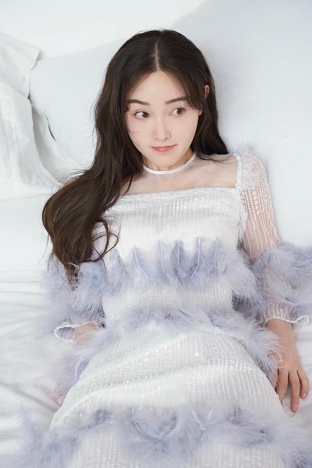 被金庸先生盛赞像香香公主,在《风声》出演何剪烛,她有多美?