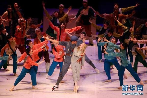 日本松山芭蕾舞团演出经典剧目《白毛女》