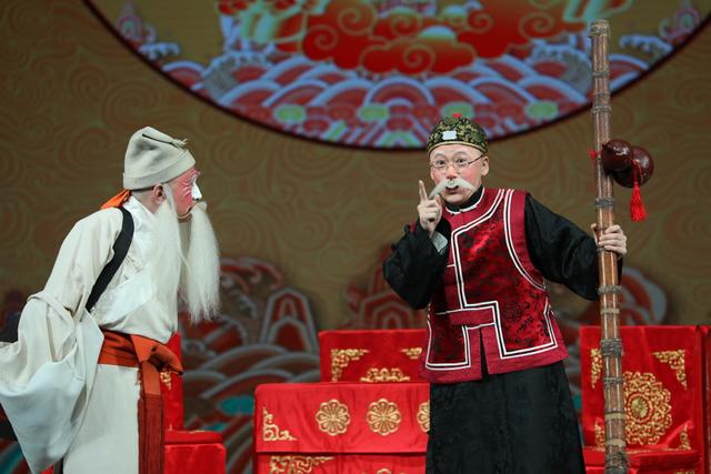 龙年开年，上海戏曲舞台火爆，场次创新高