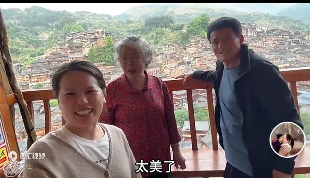 京城小二又回娘家 网友吐槽家里又脏又乱,还带着婆婆 ,小二怒怼!