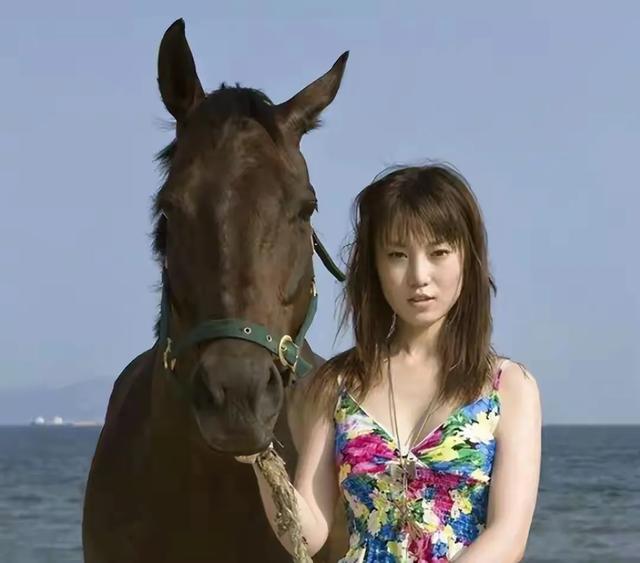 张筱雨:从东北小城到性感女神的传奇之旅