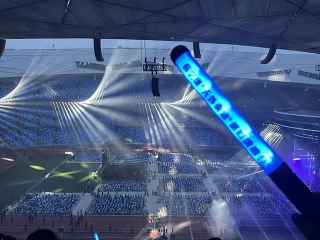 18年梦想成真，薛之谦北京演唱会圆满落幕