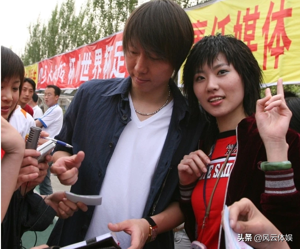 龙菲要和李铁离婚，究竟是夫妻感情不和，还是为转移资产做准备？