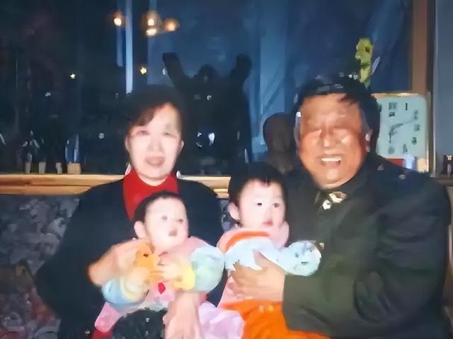 阎肃妻子李文辉，丈夫去世后，和儿子对簿公堂，亲情背后也有无奈